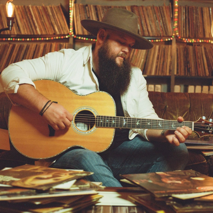 Larry Fleet at Tennessee Performing Arts Center